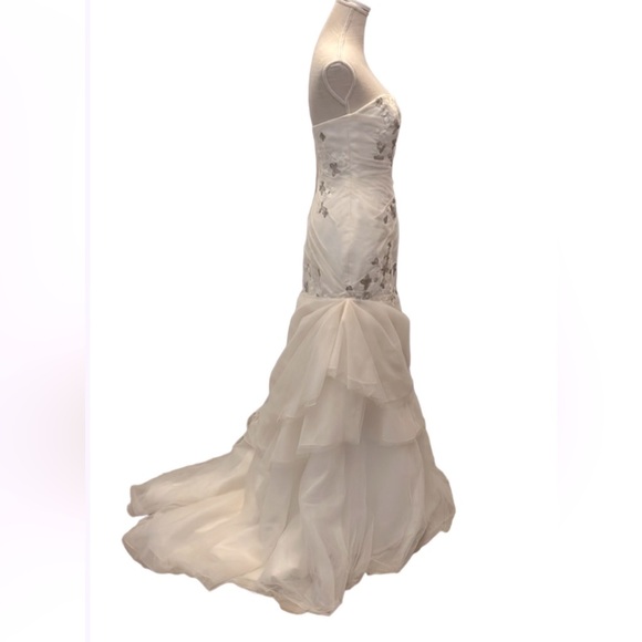 GALINA Signature Strapless Ivory Wedding Dress KP3622 floral detail NWT - Size 6 - Picture 2 of 16